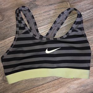 nike sports bra